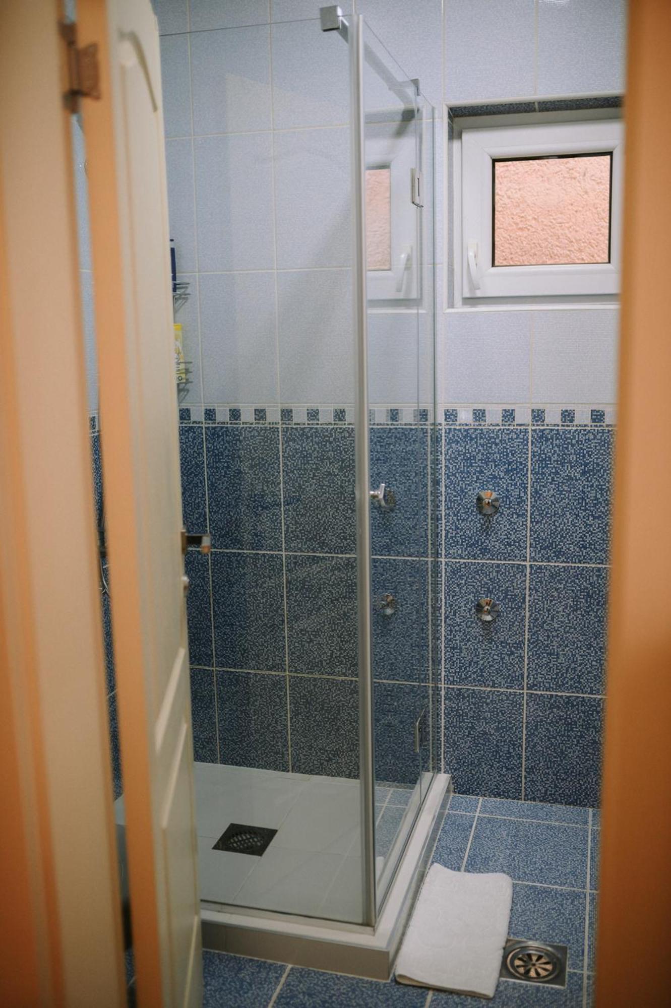 Matino Apartments 3 Валево Номер фото